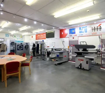 Renzacci wetcleaning open day 360x320
